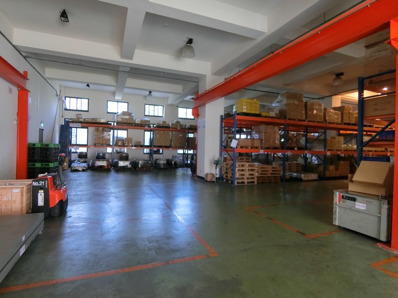 WAREHOUSE